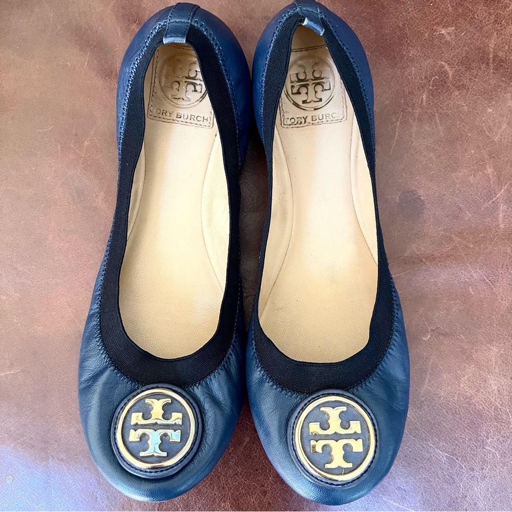 Tory Burch Caroline 2 Navy Blue Leather Flats Size 8.5